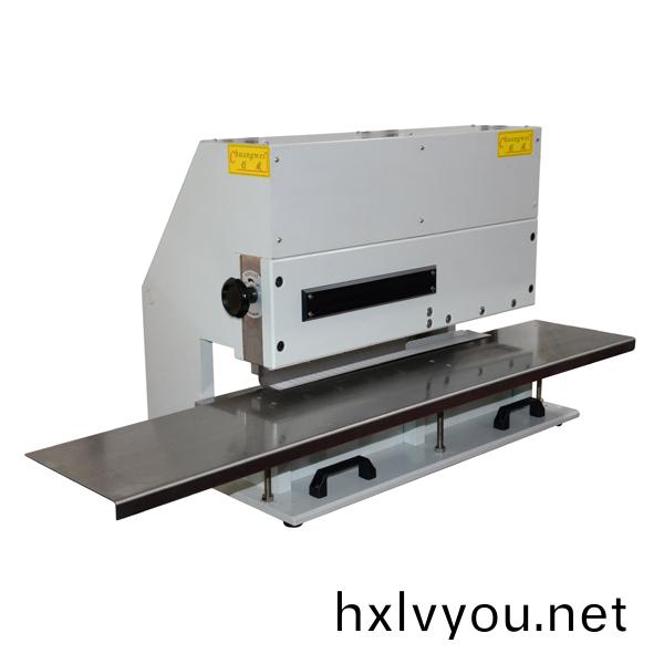 鋁(lv)基闆鍘刀分(fen)闆機(ji) 鋁基闆鍘刀分闆機