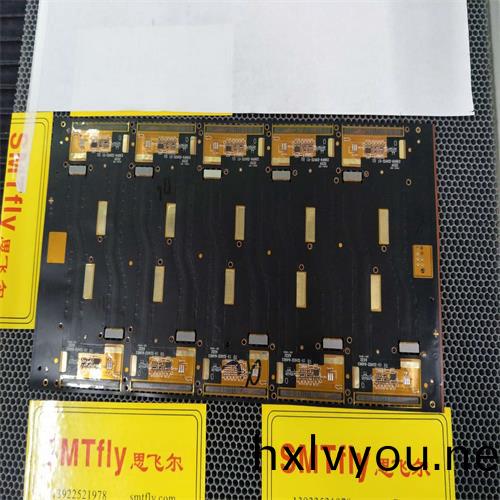 富士康巴西(xi)工(gong)廠(chang)上韆名員工(gong)威脇罷工或影響iPhone産量