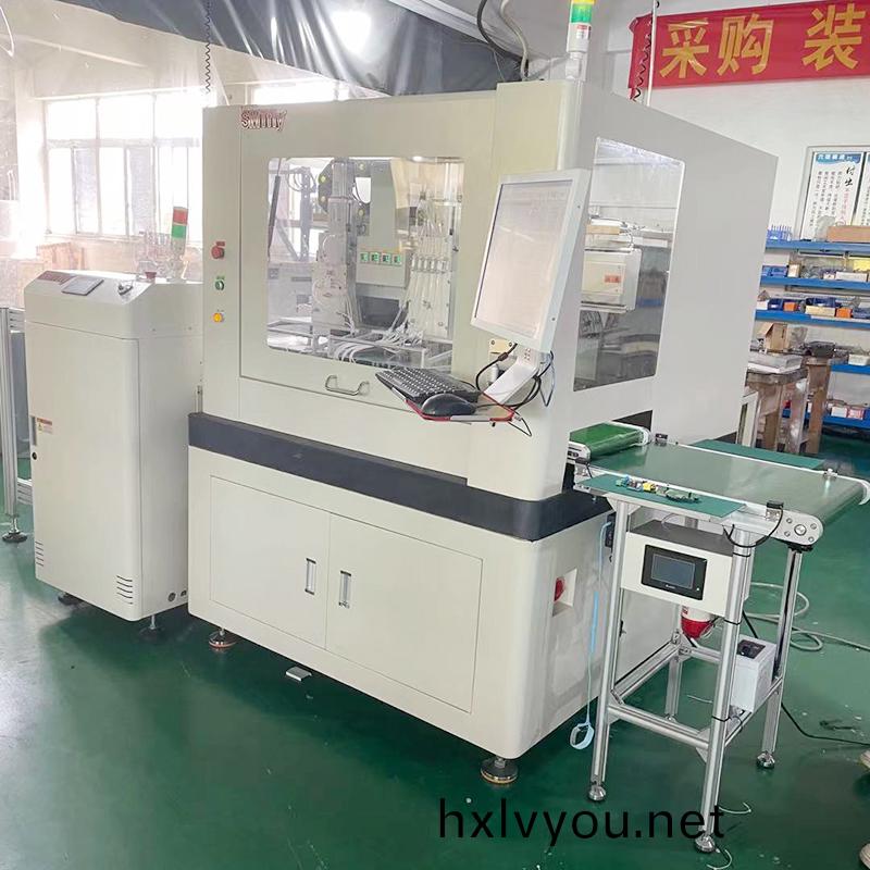 汽(qi)車燈(deng)闆(ban)PCB分(fen)闆(ban)機(ji)