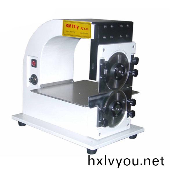 LED單(dan)條(tiao)走刀分(fen)闆機(ji)